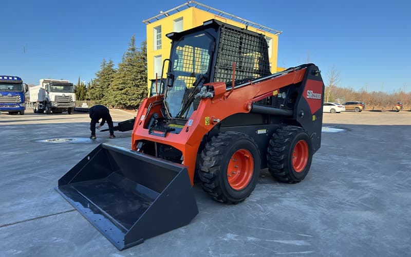 SR2200B Skid Steer Loader